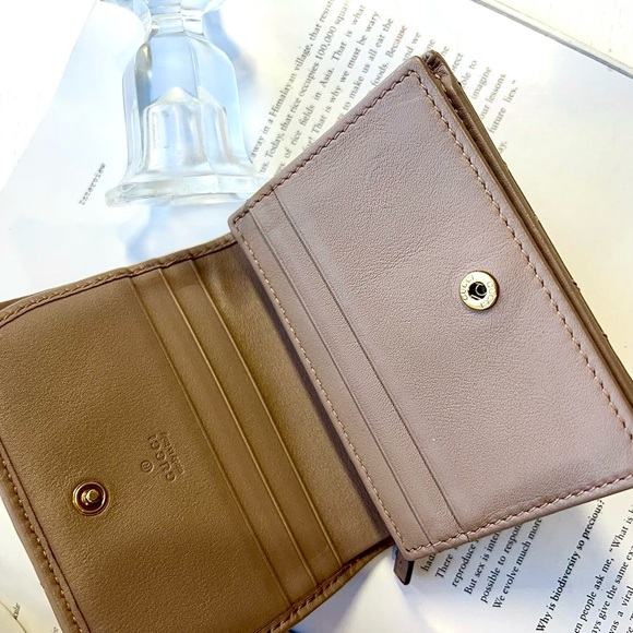 Gu cci GG Marmont Flap Card Case Leather Wallet - Picture 3 of 4